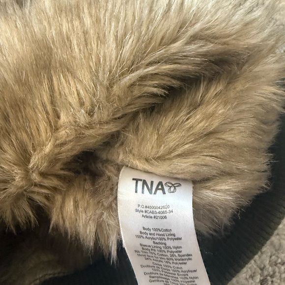 TNA M mint newer condition Olive Bomber Jacket faux fur lining - Picture 12 of 16